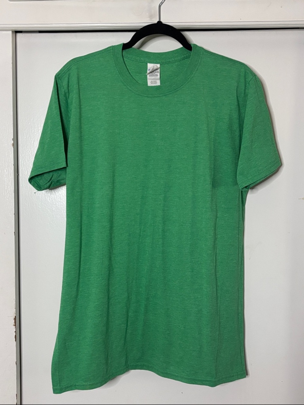 Unisex Lightweight Crewneck T‑Shirt - Green